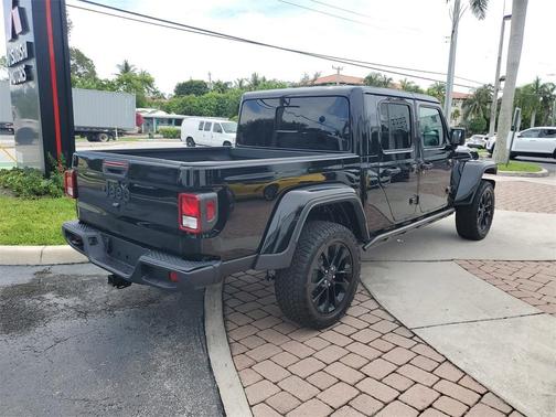 2024 Jeep Gladiator Nighthawk