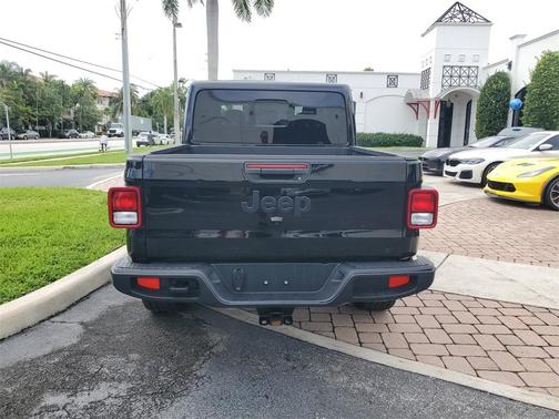 2024 Jeep Gladiator Nighthawk
