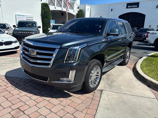 2019 Cadillac Escalade Standard