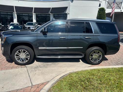 2019 Cadillac Escalade Standard