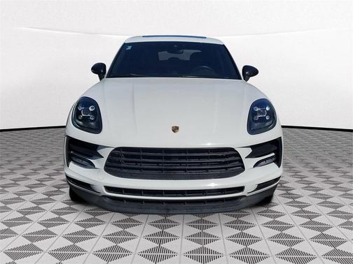 2020 Porsche Macan Base