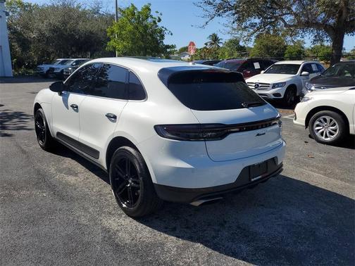 2020 Porsche Macan Base