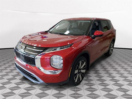 2025 Mitsubishi Outlander SE