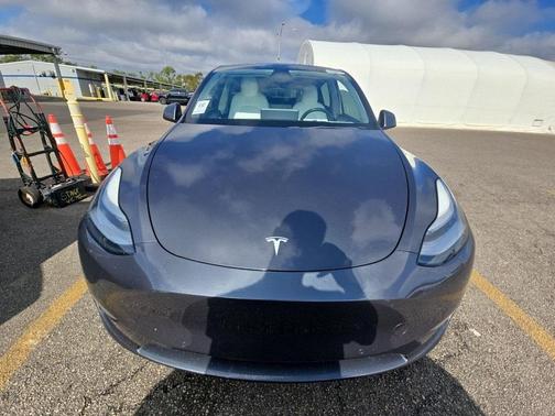 2021 Tesla Model Y Standard Range