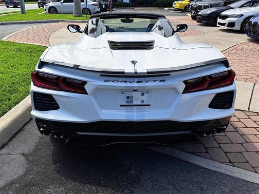 2023 Chevrolet Corvette Stingray w/3LT
