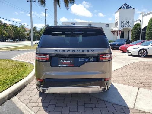 2017 Land Rover Discovery HSE LUXURY