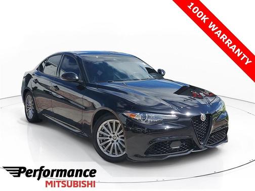 2022 Alfa Romeo Giulia Base