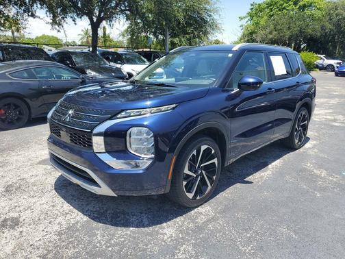 Cosmic Blue Metallic 2022 Mitsubishi Outlander SEL