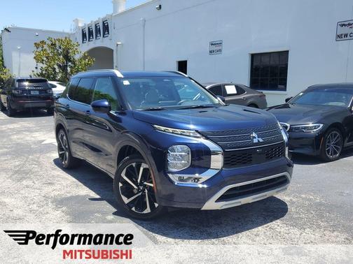 Cosmic Blue Metallic 2022 Mitsubishi Outlander SEL