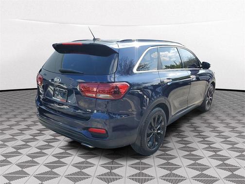 2019 Kia Sorento S