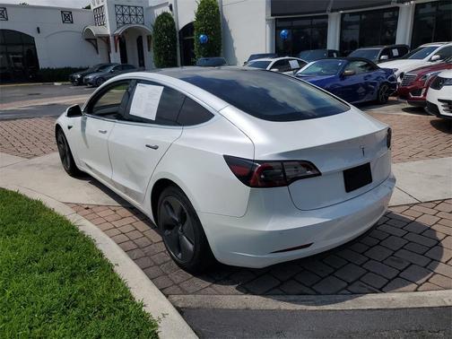 2020 Tesla Model 3 Standard Range Plus