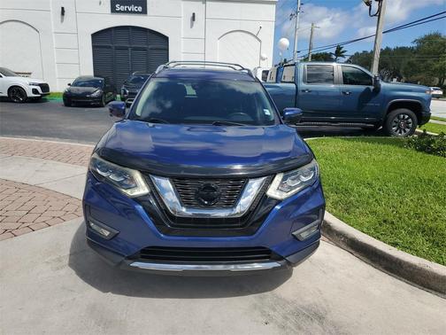 2017 Nissan Rogue SL