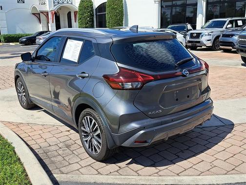 2021 Nissan Kicks SV