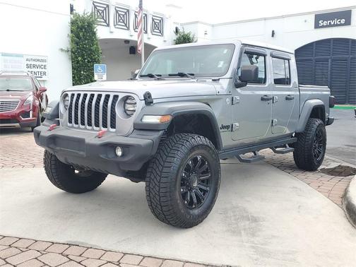2020 Jeep Gladiator Sport