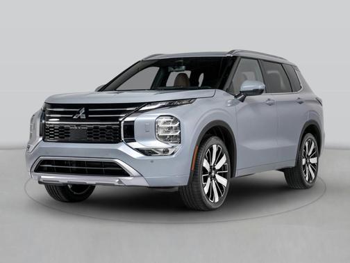 White Diamond 2026 Mitsubishi Outlander ES