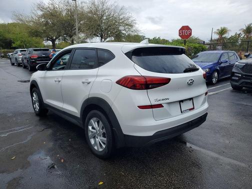 2019 Hyundai TUCSON SE