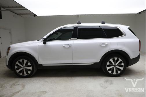 Glacial White Pearl 2021 Kia Telluride S