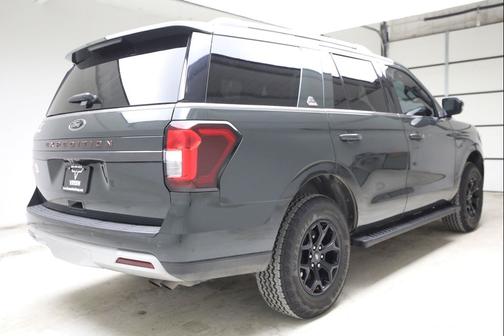 Forged Green Metallic 2023 Ford Expedition Timberline
