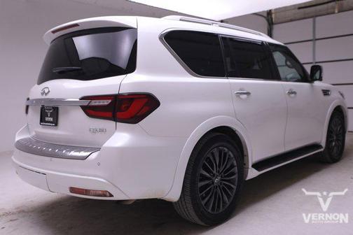 2023 INFINITI QX80 SENSORY AWD