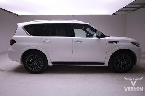 2023 INFINITI QX80 SENSORY AWD