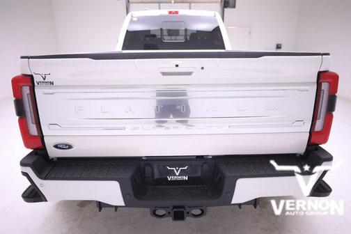 2026 Ford F-350 Platinum