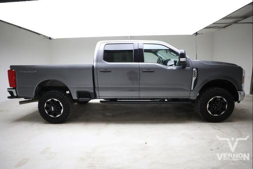 Carbonized Gray Metallic 2025 Ford F-250 XLT