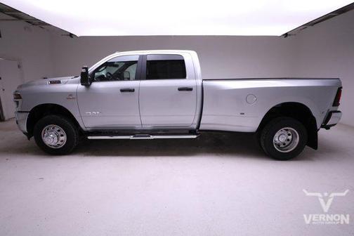 2026 RAM 3500 Lone Star Crew Cab 4x4 8' Box