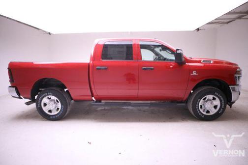 2026 RAM 3500 Tradesman Crew Cab 4x4 6'4' Box