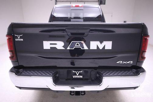 2025 RAM 2500 Tradesman Crew Cab 4x4 6'4' Box