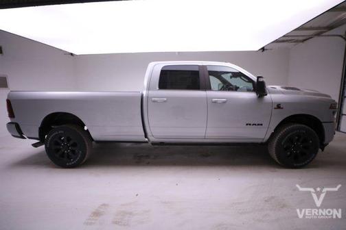 Silver Zynith 2026 RAM 3500 Laramie Crew Cab 4x4 8' Box