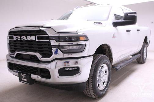 2025 RAM 2500 Tradesman Crew Cab 4x4 6'4' Box