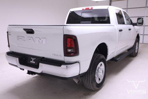 2025 RAM 2500 Tradesman Crew Cab 4x4 6'4' Box