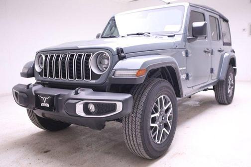 2024 Jeep Wrangler 4-Door Sahara 4x4