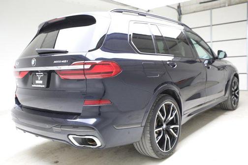 Carbon Black Metallic 2020 BMW X7 xDrive40i