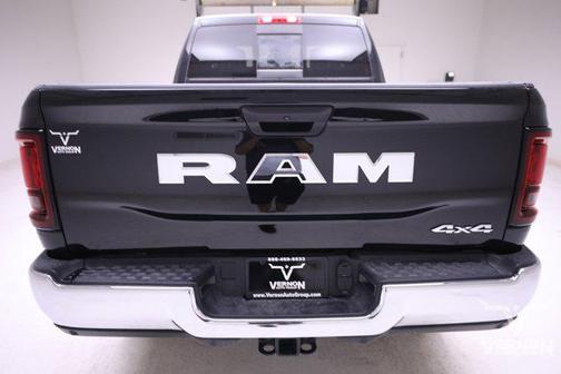 2025 RAM 2500 Tradesman Crew Cab 4x4 6'4' Box
