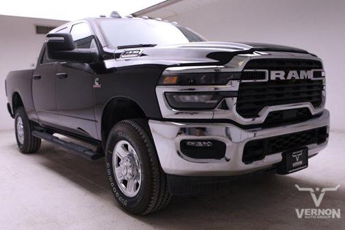 2025 RAM 2500 Tradesman Crew Cab 4x4 6'4' Box