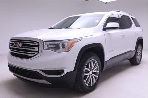 Photo 3 of 52 of 2019 GMC Acadia SLE-2