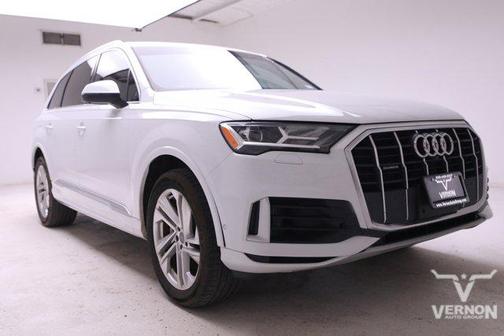 2020 Audi Q7 55 Premium Plus