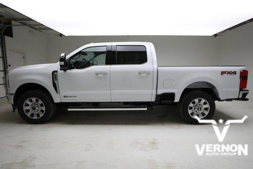 Oxford White 2026 Ford F-250 Lariat