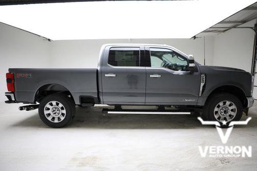 Carbonized Gray Metallic 2026 Ford F-250 Lariat