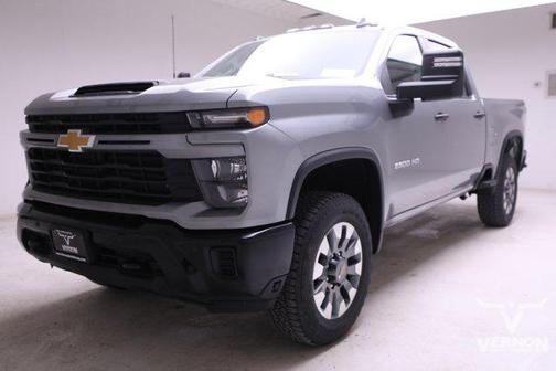 2025 Chevrolet Silverado 2500 Custom