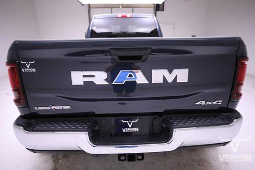 2026 RAM 3500 Lone Star Crew Cab 4x4 8' Box