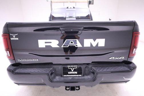 2025 RAM 3500 Laramie Crew Cab 4x4 8' Box
