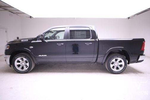 2026 RAM 1500 SLT