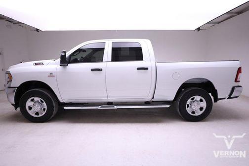 2024 RAM 3500 Tradesman Crew Cab 4x4 6'4' Box