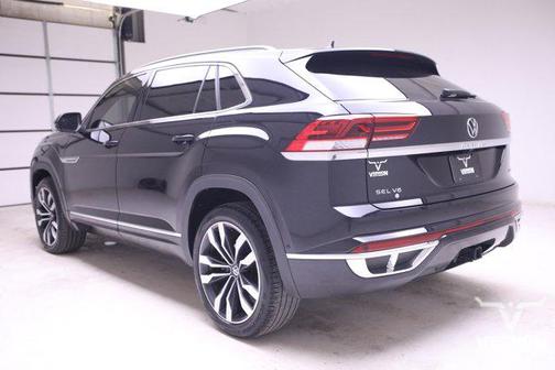 2022 Volkswagen Atlas Cross Sport 3.6L V6 SEL Premium R-Line