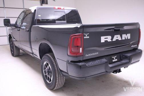 2025 RAM 2500 Laramie Crew Cab 4x4 6'4' Box