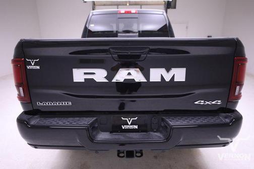 2025 RAM 2500 Laramie Crew Cab 4x4 6'4' Box