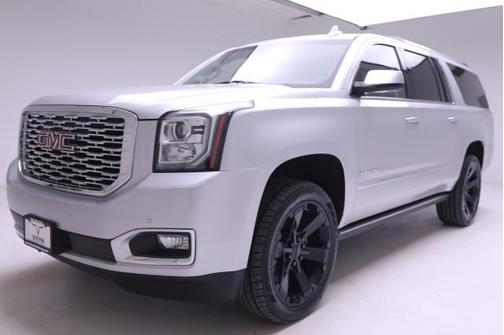 Photo 3 of 68 of 2019 GMC Yukon XL Denali