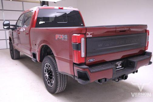2025 Ford F-250 Platinum